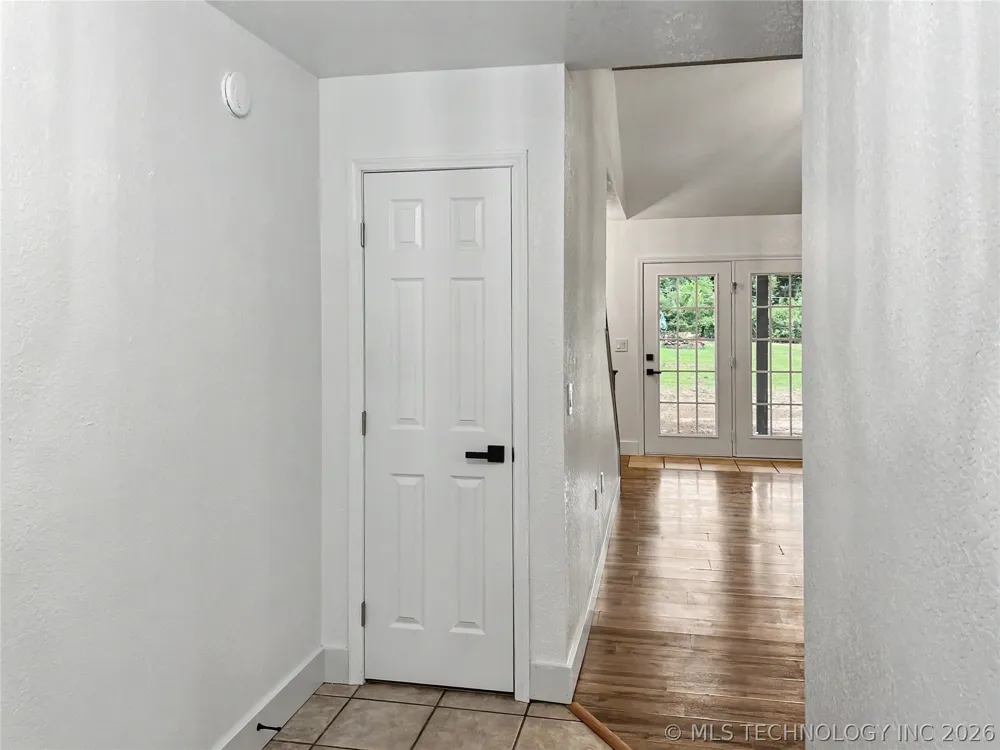 21083 S Forrest Drive Tahlequah, OK 74464