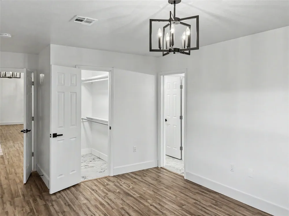21083 S Forrest Drive Tahlequah, OK 74464