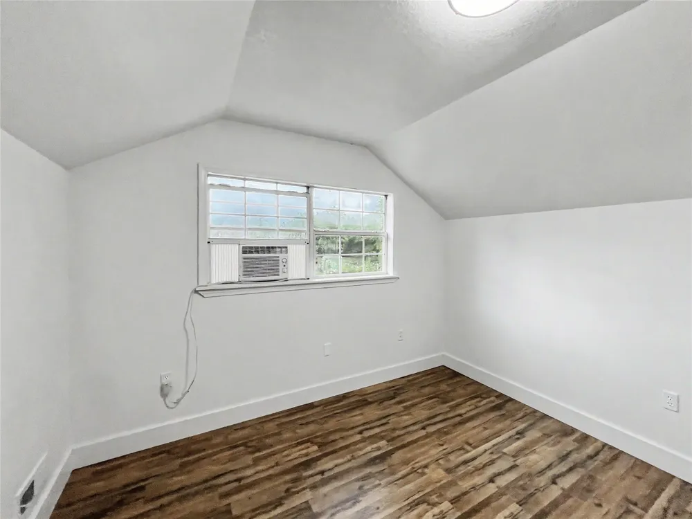 21083 S Forrest Drive Tahlequah, OK 74464