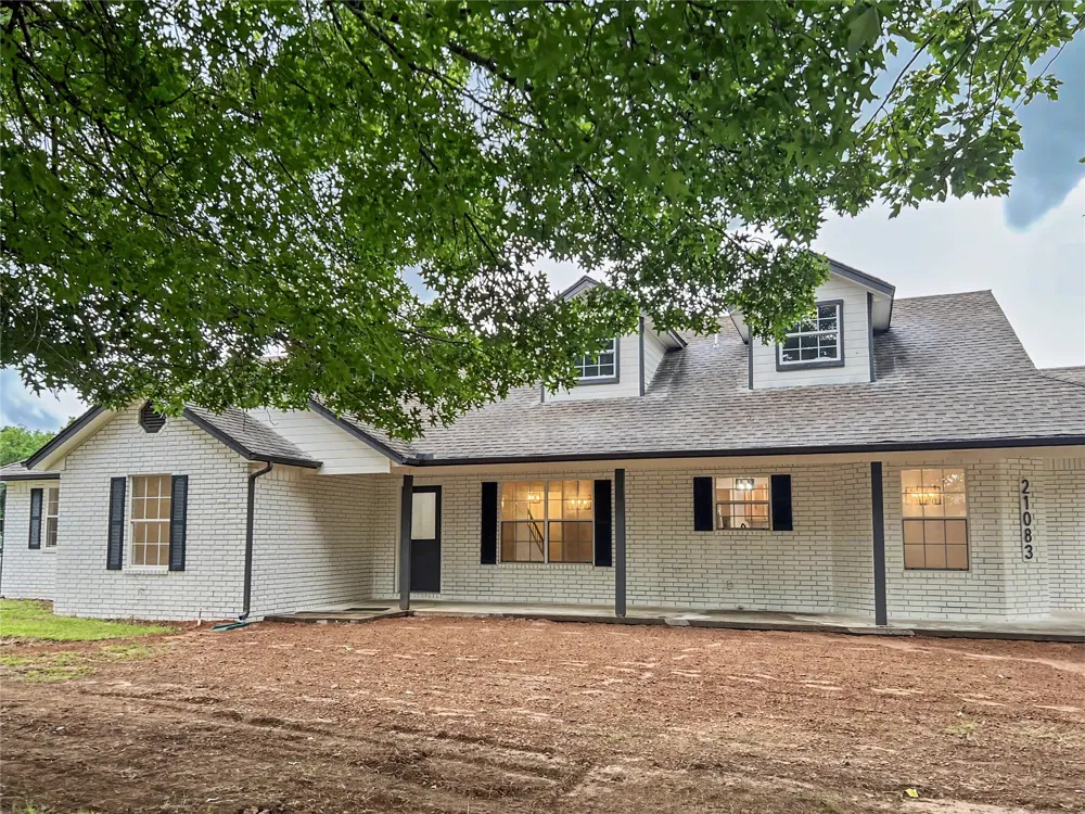 21083 S Forrest Drive Tahlequah, OK 74464