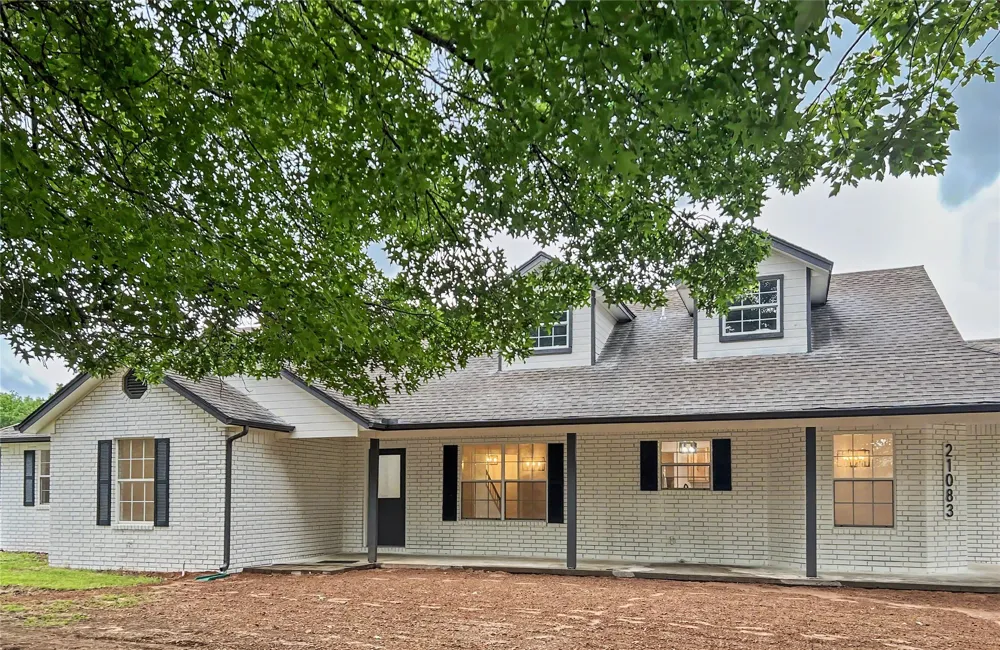 21083 S Forrest Drive Tahlequah, OK 74464