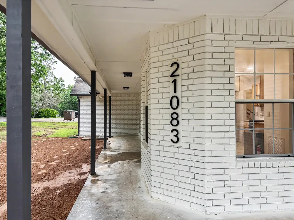 21083 S Forrest Drive Tahlequah, OK 74464