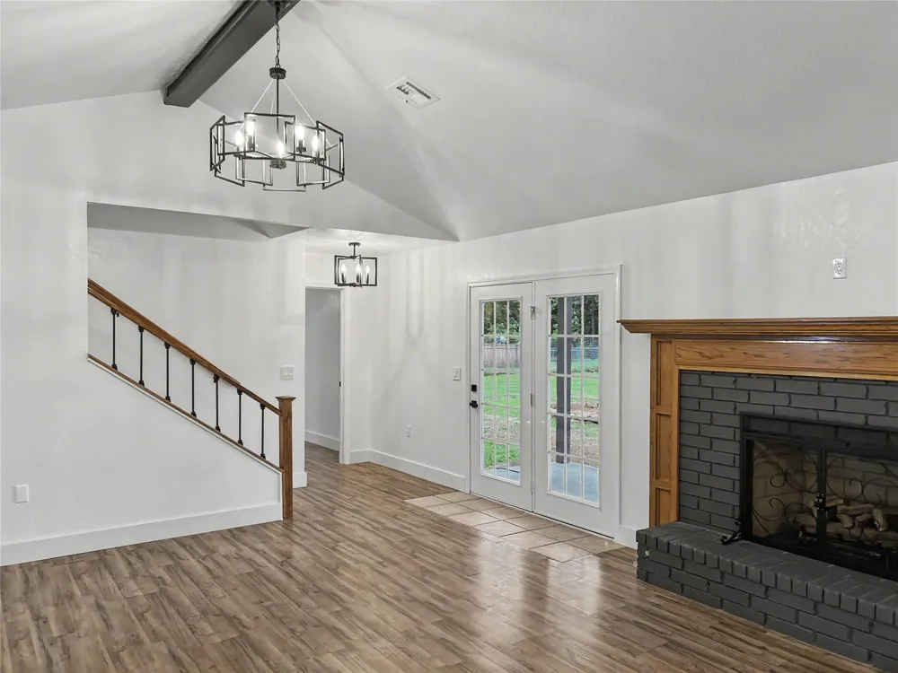 21083 S Forrest Drive Tahlequah, OK 74464