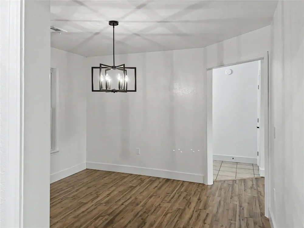 21083 S Forrest Drive Tahlequah, OK 74464