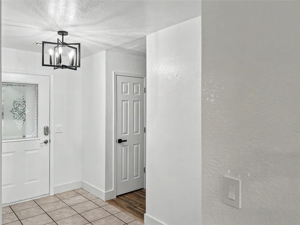 21083 S Forrest Drive Tahlequah, OK 74464