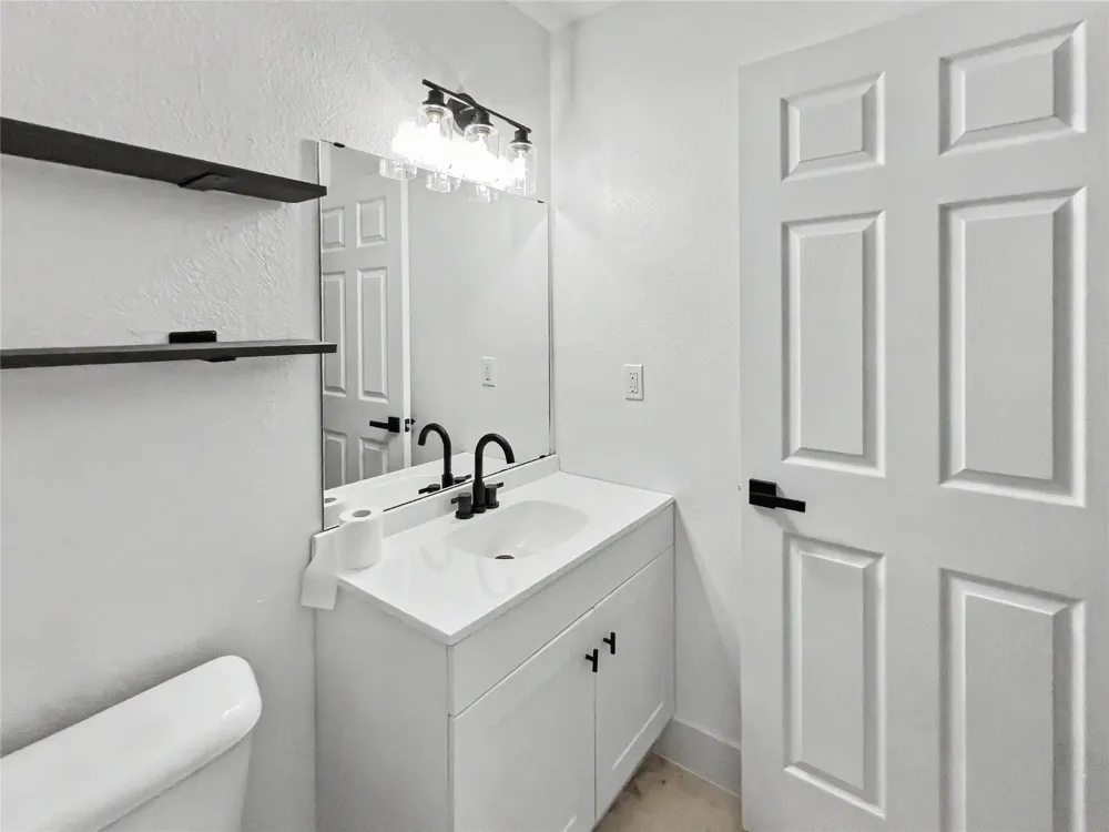 21083 S Forrest Drive Tahlequah, OK 74464