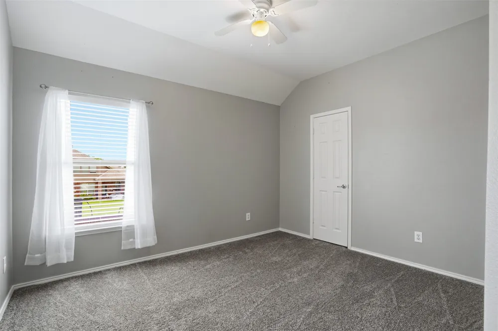 908 Lake Hollow Drive Little Elm, TX 75068