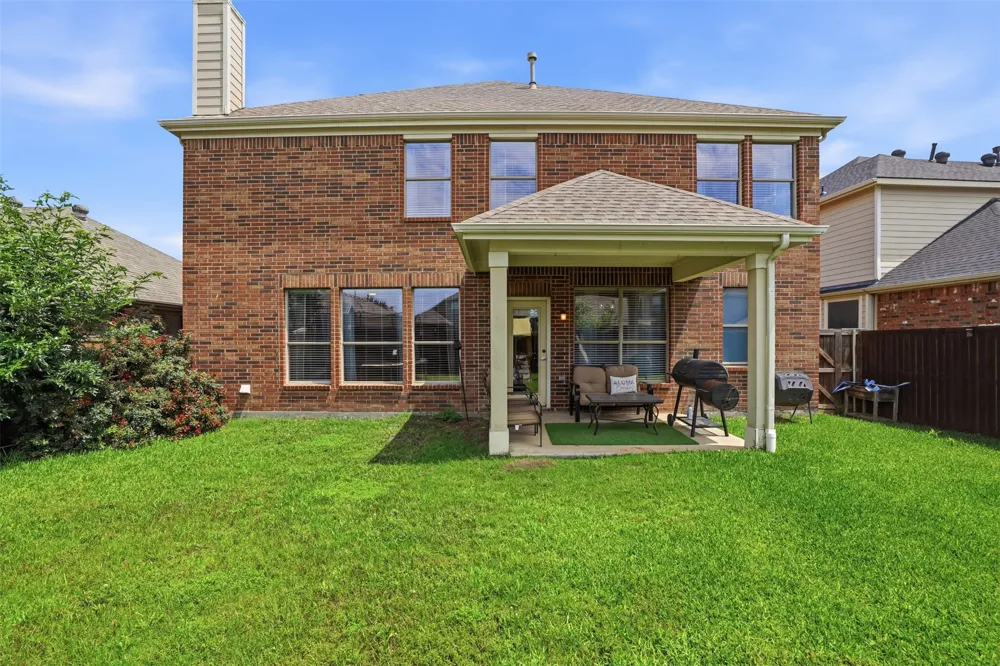 908 Lake Hollow Drive Little Elm, TX 75068