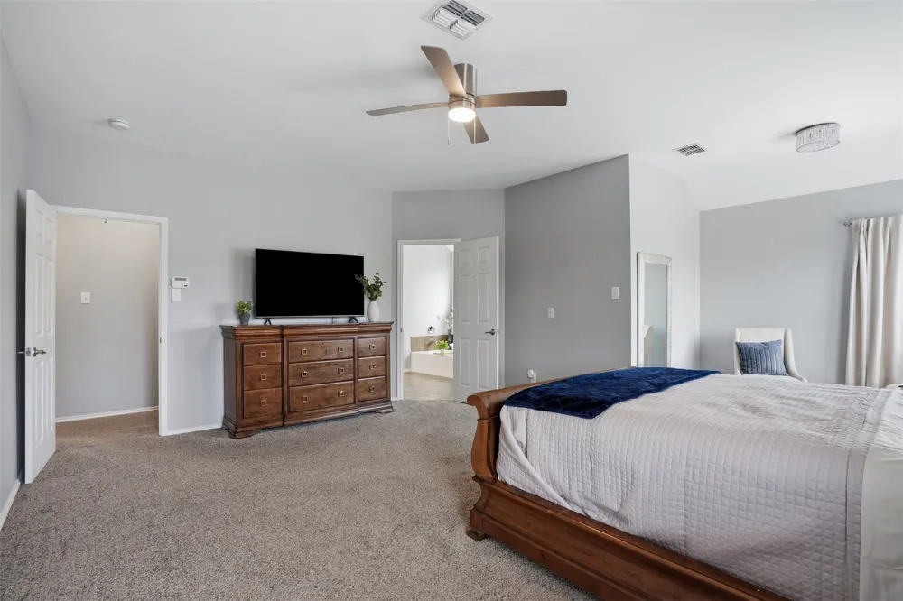 908 Lake Hollow Drive Little Elm, TX 75068