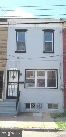 724 SPRUCE STREET Camden, NJ 08103