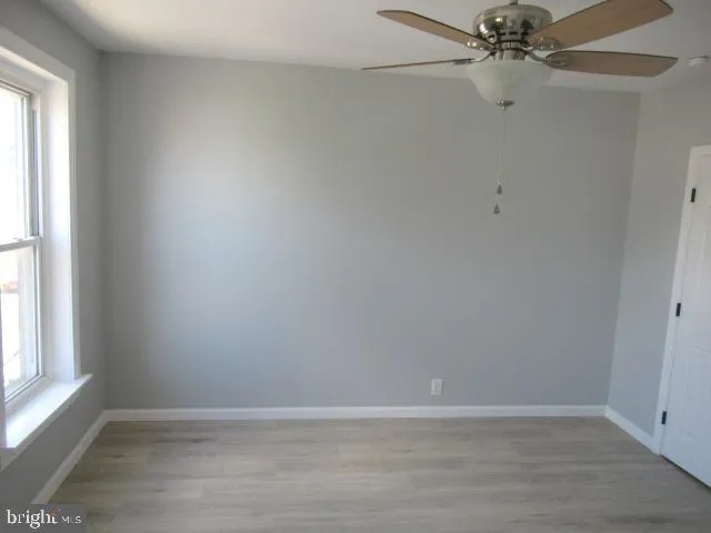 724 SPRUCE STREET Camden, NJ 08103