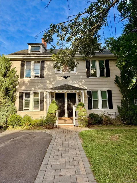 13-15 Cherry Avenue #13