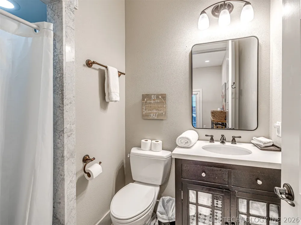 48 Park Street Carlton Landing, OK 74432
