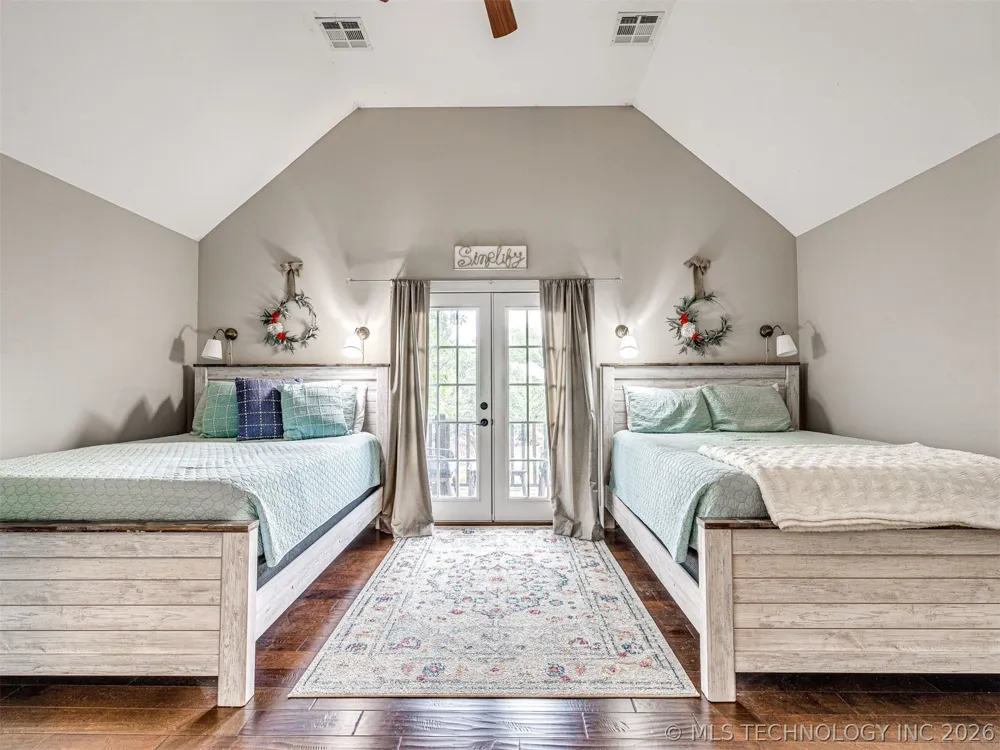 48 Park Street Carlton Landing, OK 74432