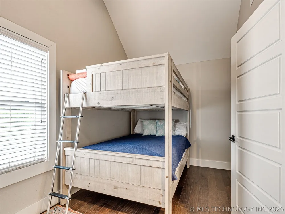 48 Park Street Carlton Landing, OK 74432
