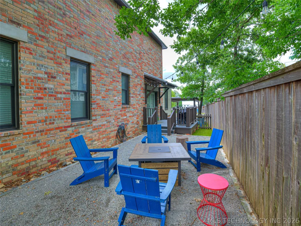 48 Park Street Carlton Landing, OK 74432