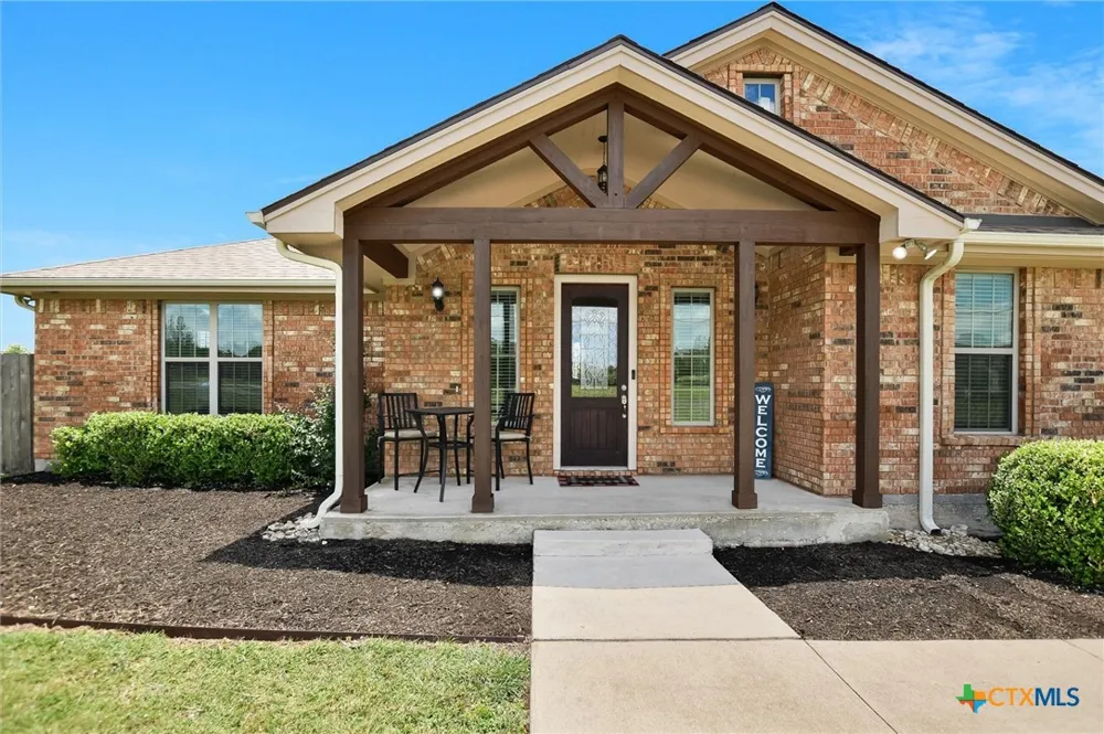 212 Christine Lane Liberty Hill, TX 78642