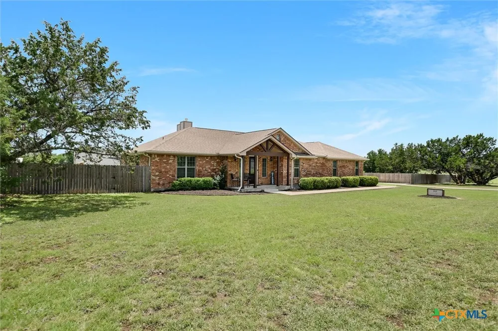 212 Christine Lane Liberty Hill, TX 78642