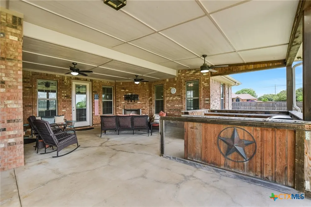 212 Christine Lane Liberty Hill, TX 78642