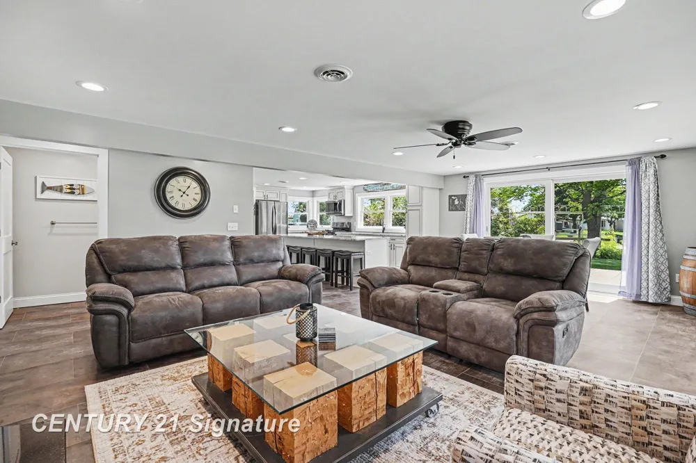 5458 Oakridge Drive Tobacco Township, MI 48612