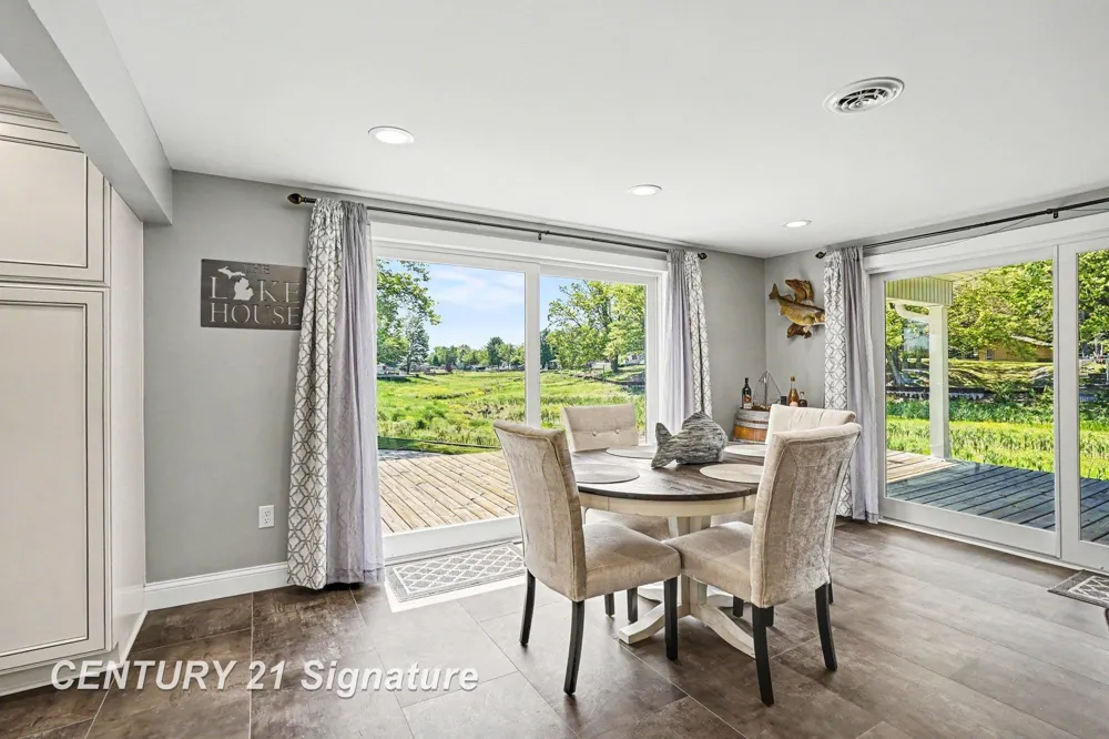 5458 Oakridge Drive Tobacco Township, MI 48612
