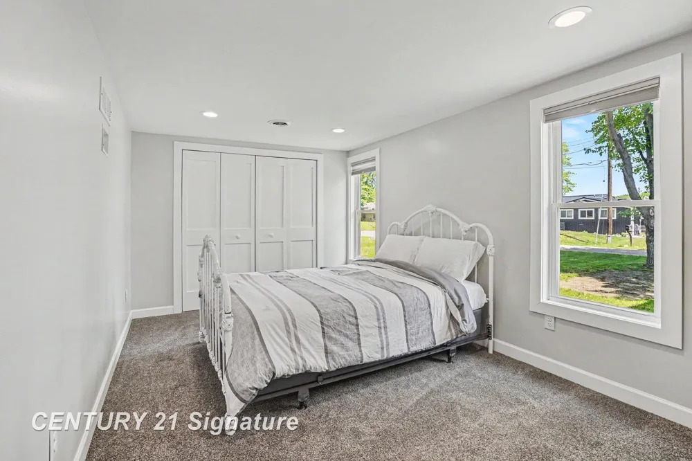 5458 Oakridge Drive Tobacco Township, MI 48612