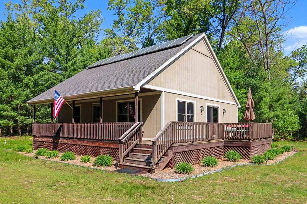 7766 E Bradshaw Branch, MI 49402