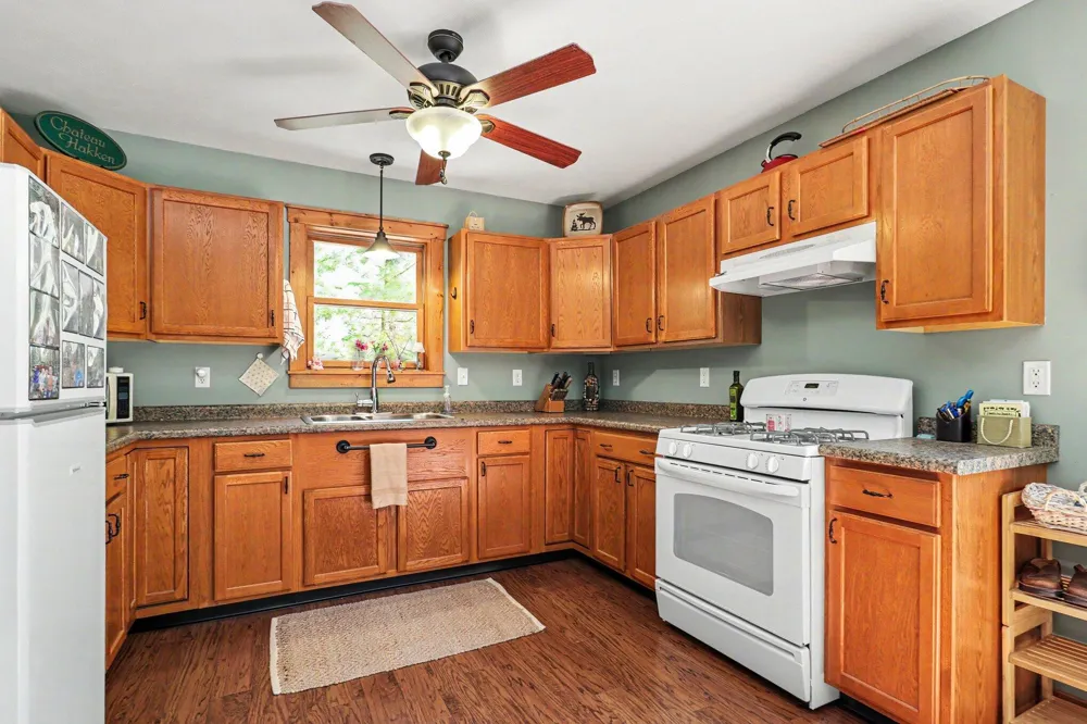 7766 E Bradshaw Branch, MI 49402