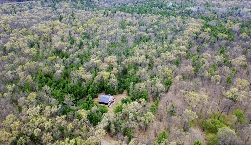 7766 E Bradshaw Branch, MI 49402
