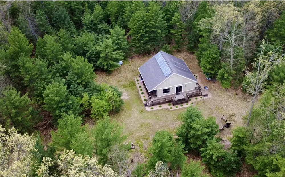 7766 E Bradshaw Branch, MI 49402