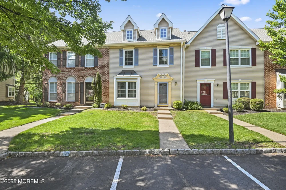 67 Albury Way North Brunswick, NJ 08902