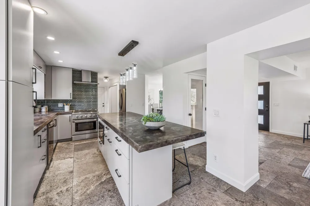 3159 Northview Road Minnetonka Beach, MN 55391