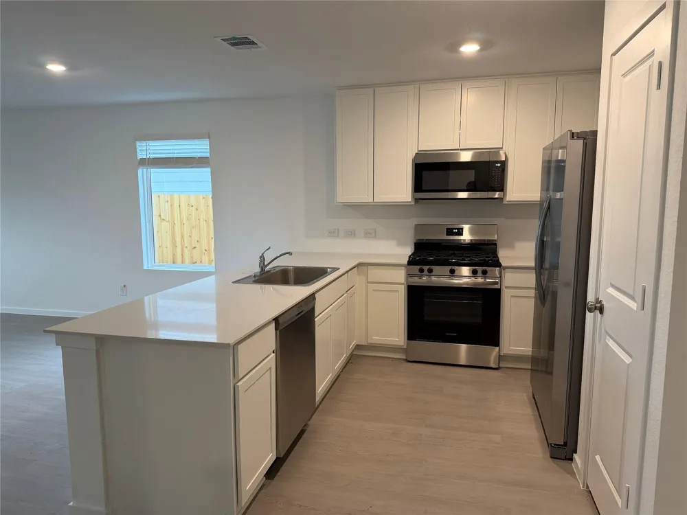 1308 Wharton Lakes Boulevard Wharton, TX 77488