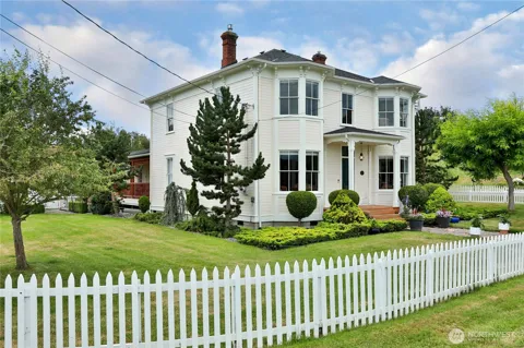 501 NE 9th Street