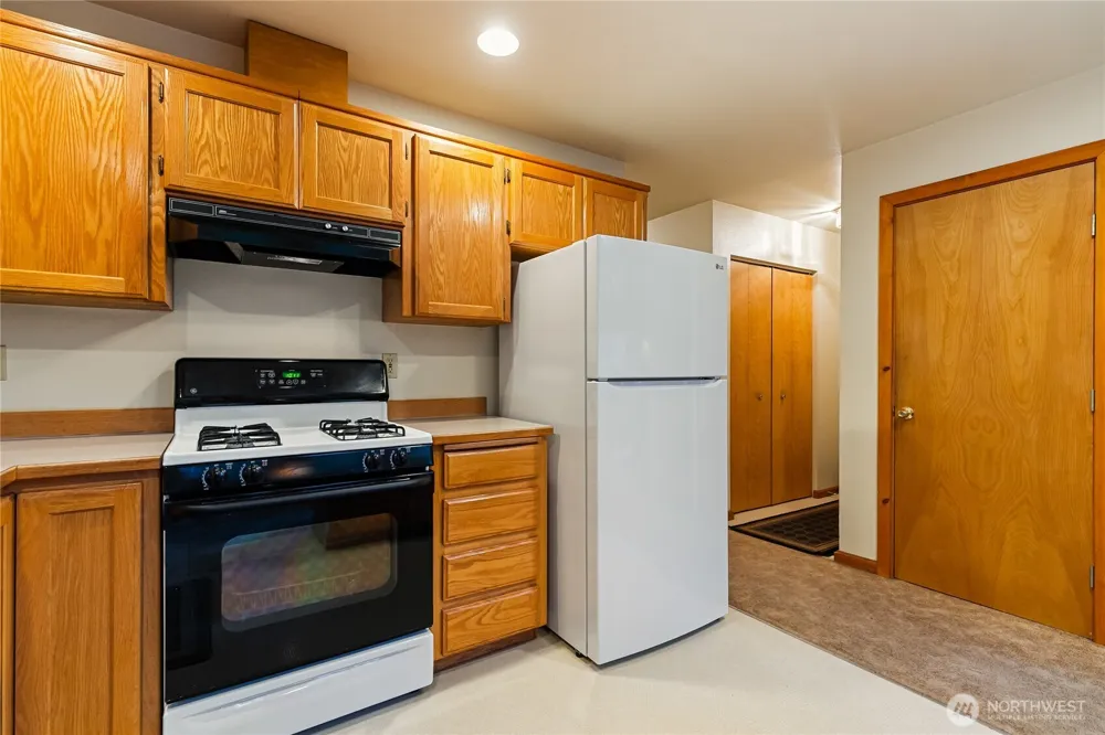 7077 Austin Pass Road Glacier, WA 98244