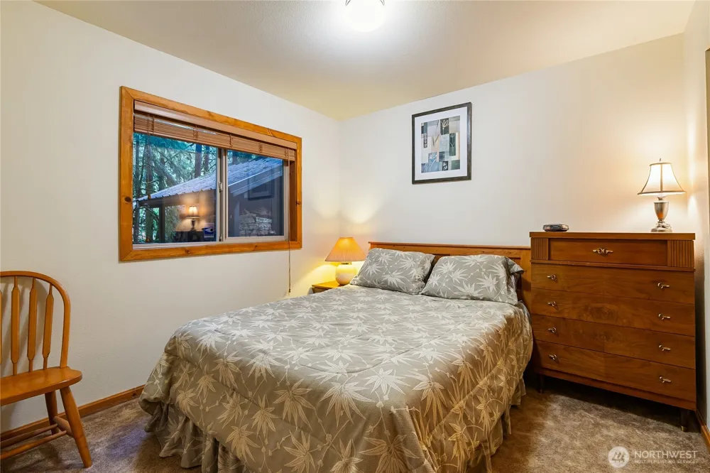 7077 Austin Pass Road Glacier, WA 98244