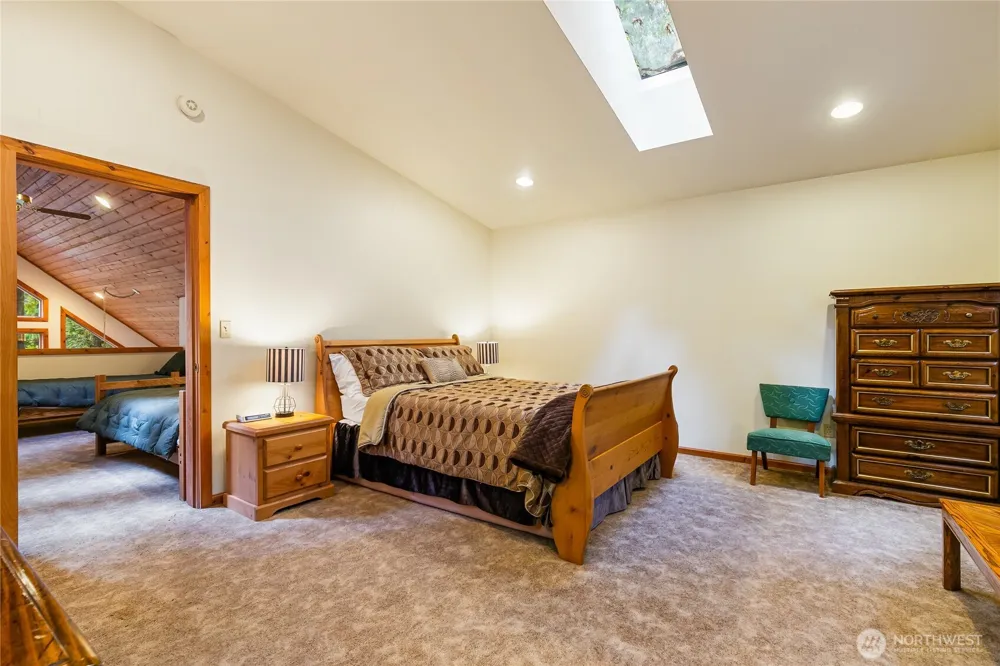 7077 Austin Pass Road Glacier, WA 98244