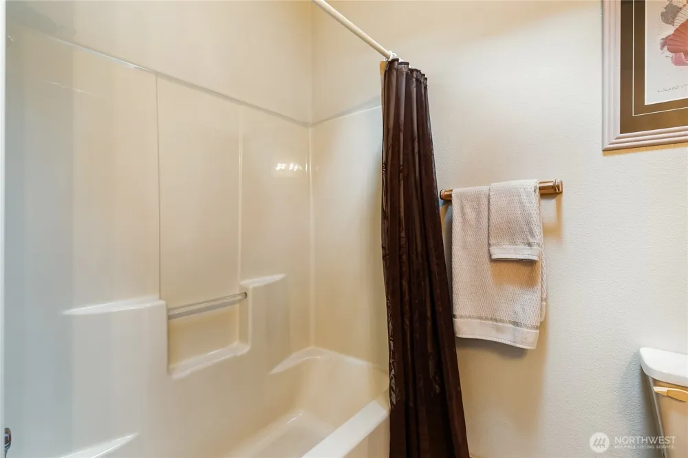 7077 Austin Pass Road Glacier, WA 98244