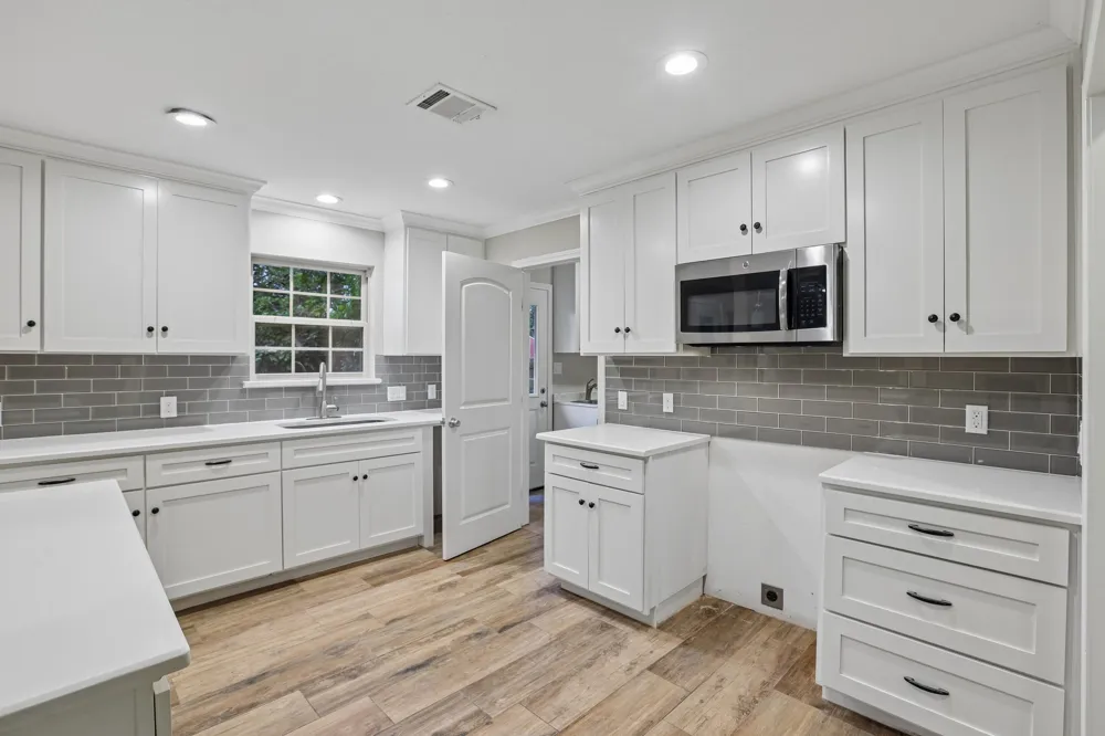 810 Vogel Drive Lockhart, TX 78644