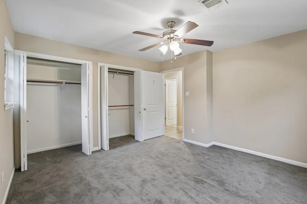 810 Vogel Drive Lockhart, TX 78644