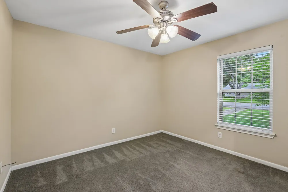810 Vogel Drive Lockhart, TX 78644