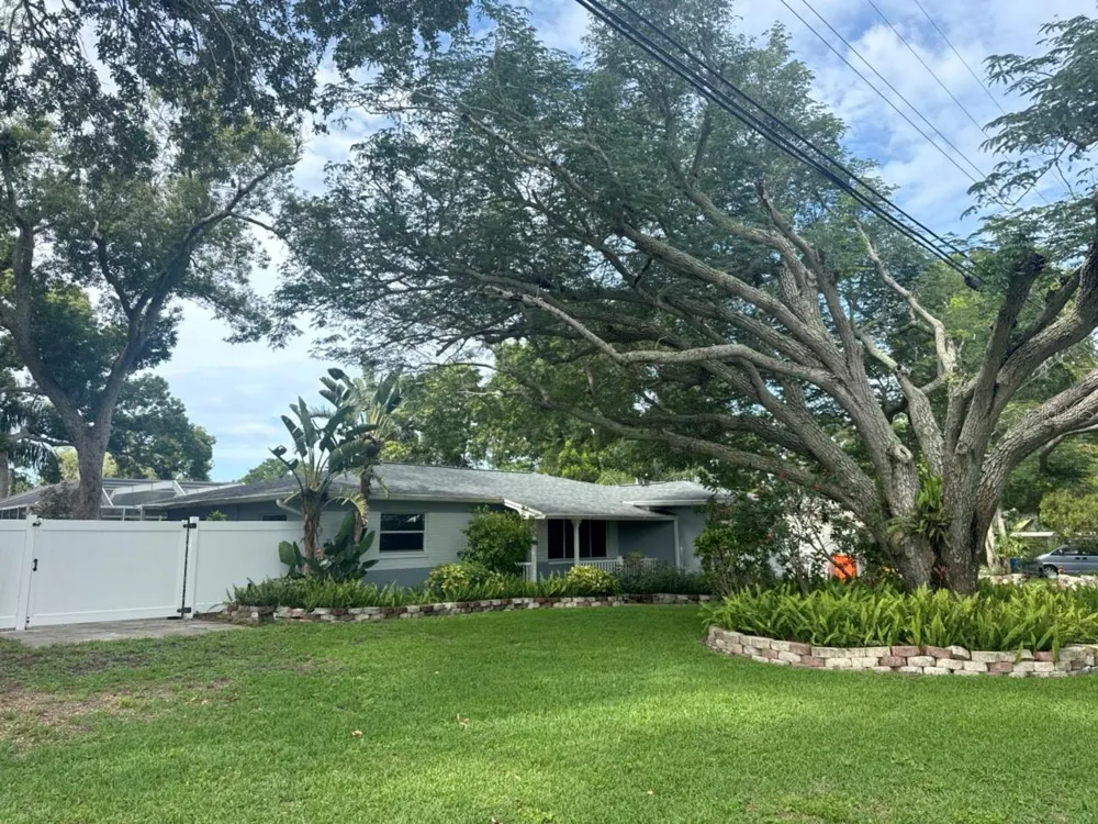 13824 83RD PLACE Seminole, FL 33776