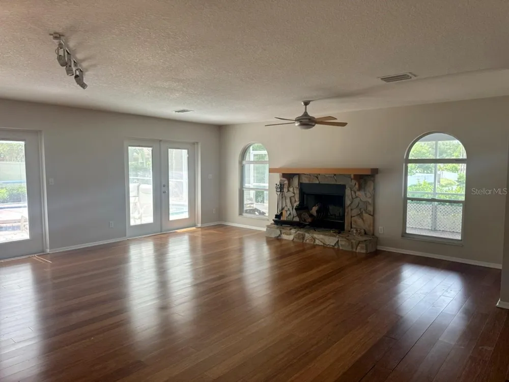 13824 83RD PLACE Seminole, FL 33776