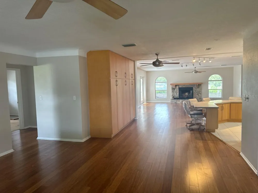 13824 83RD PLACE Seminole, FL 33776