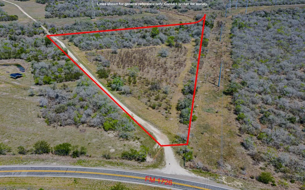 5923 Fm 1726 Goliad, TX 77963