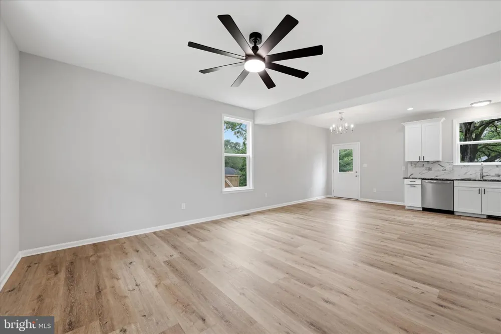 159 LAUCK DR Winchester, VA 22603