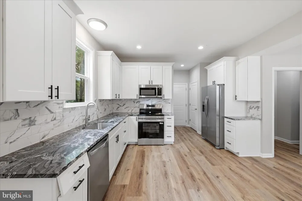 159 LAUCK DR Winchester, VA 22603