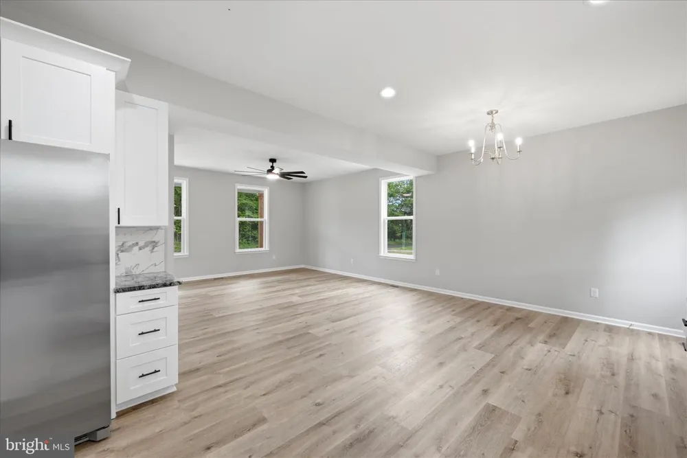 159 LAUCK DR Winchester, VA 22603