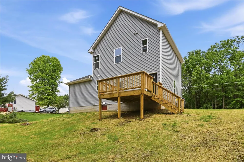 159 LAUCK DR Winchester, VA 22603