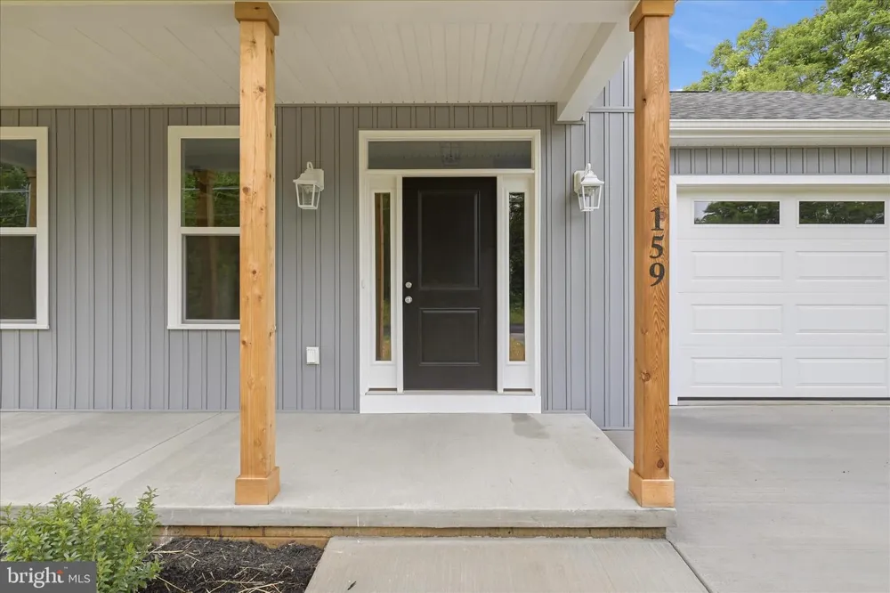 159 LAUCK DR Winchester, VA 22603